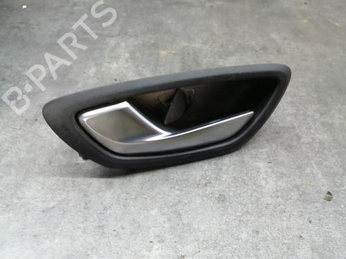 Used Rear left interior door handle Rear left interior door handle RENAULT MEGANE IV Hatchback (B9A/M/N_) 1.5 Blue dCi 95 (B9A2, B9A6) (95 hp) 25155364 25155364
