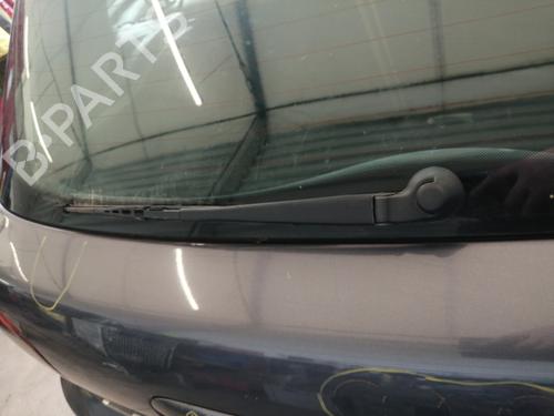 Used Rear windshield wiper arm AUDI A3 (8L1) 1.9 TDI (110 hp) 25717853