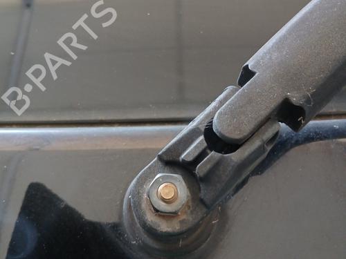 rear-wiper-motor-hyundai-i20-i-pb-pbt-2008-2009-2010-2011-2012-2013-2014-2015-30149025 main image