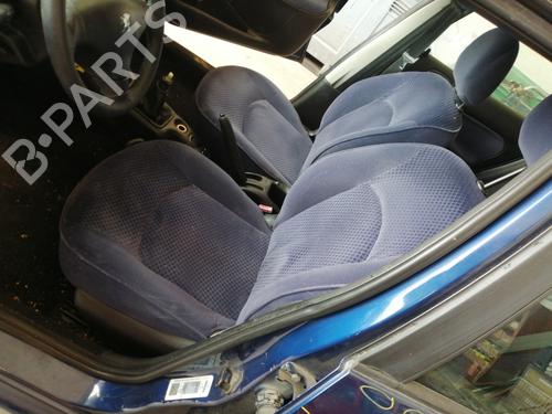 Used Left front seat PEUGEOT 206 Hatchback (2A/C) 1.9 D (69 hp) 27934327