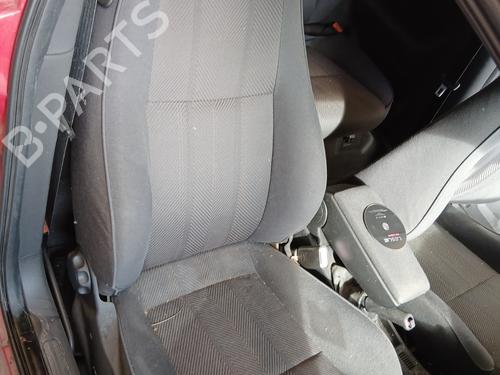 Used Right front seat ALFA ROMEO 147 (937_) 1.9 JTD (937.AXD1A, 937.BXD1A, 937.AXV1A, 937.BXB1A,... (115 hp) 32993202