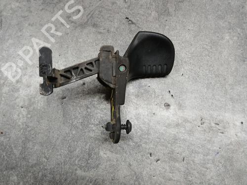 Used Front left exterior door handle RENAULT TWINGO I (C06_) 1.2 (C066, C068) (58 hp) 28541823