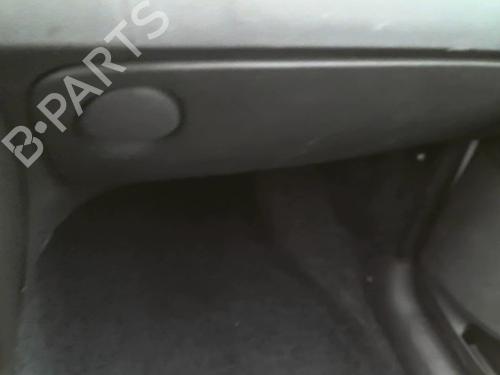 Used Glove box Glove box 39086778 39086778