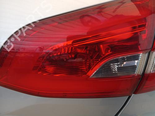 Used Right tailgate light Right tailgate light PEUGEOT 308 SW II (LC_, LJ_, LR_, LX_, L4_) 1.2 THP 110 (110 hp) 33606752 33606752