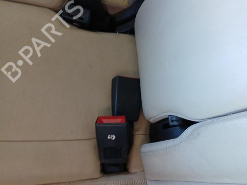 BP29976697I32 main image