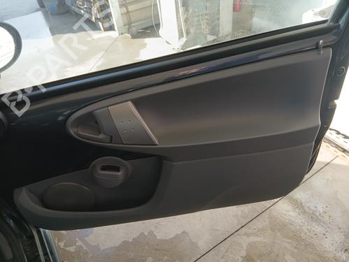 Used Front right window mechanism TOYOTA AYGO (_B1_) 1.0 (KGB10_, KGB10R) (68 hp) 32065091