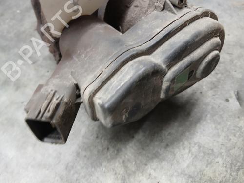 Used Right rear brake caliper Right rear brake caliper 38342190 38342190