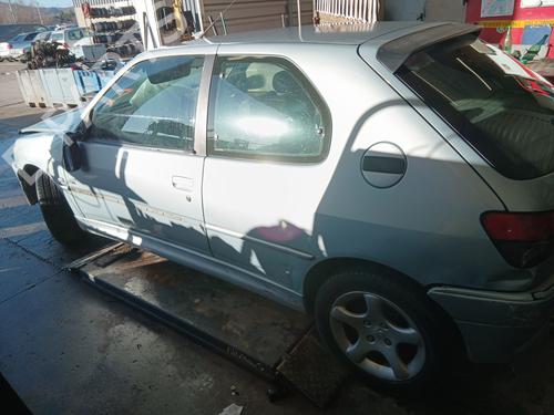 Used Parts PEUGEOT 306 Hatchback (7A, 7C, N3, N5)  2.0 HDI 90  4425564