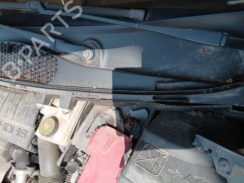 Used Front wiper motor PEUGEOT PARTNER Box Body/MPV 1.6 HDi (75 hp) 28491206