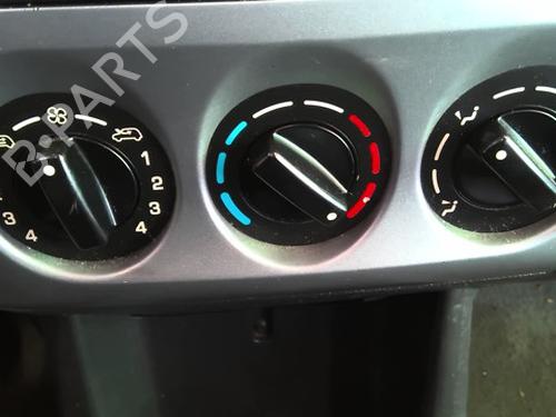 Used Climate control Climate control CITROËN BERLINGO / BERLINGO FIRST Box Body/MPV (M_) 2.0 HDI 90 (MBRHY, MCRHY) (90 hp) 40253943 40253943