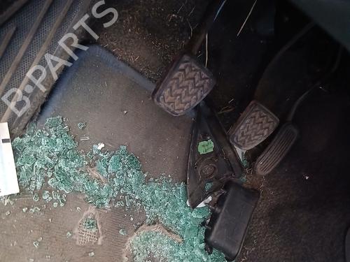 Used Clutch pedal Clutch pedal 37165670 37165670