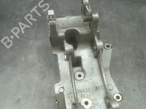 Used Support CITROËN XSARA PICASSO (N68) 2.0 HDi (90 hp) 22335172