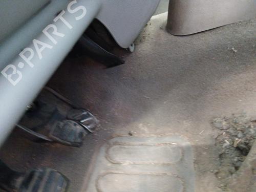 Pédale RENAULT TWINGO I (C06_) 1.2 (C066, C068) (58 hp) 32854421