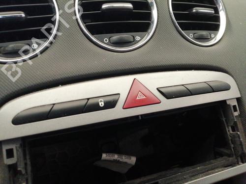 Used Warning switch PEUGEOT 308 SW I (4E_, 4H_) 1.6 16V (120 hp) 26120786