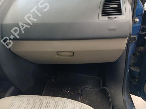 Hanskerom RENAULT MEGANE II (BM0/1_, CM0/1_) 1.5 dCi (BM1E, CM1E) (106 hp) 31613566