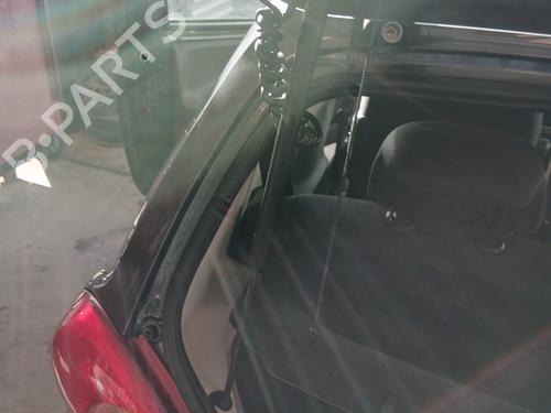 Amortecedor da mala TOYOTA AYGO (_B1_) 1.0 (KGB10_, KGB10R) (68 hp) 32065105