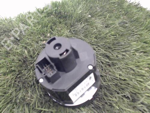 Used Headlight switch VW GOLF VI (5K1) 2.0 TDI (110 hp) 20883552