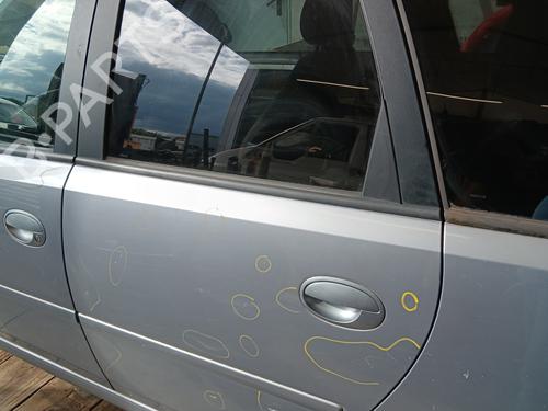 Porta trás esquerda OPEL MERIVA A MPV (X03) 1.7 CDTI (E75) | BP29940381C4