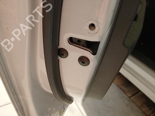 Used Front left lock Front left lock RENAULT CLIO V (B7_) 1.5 Blue dCi 85 (B7AG) (86 hp) 30299225 30299225