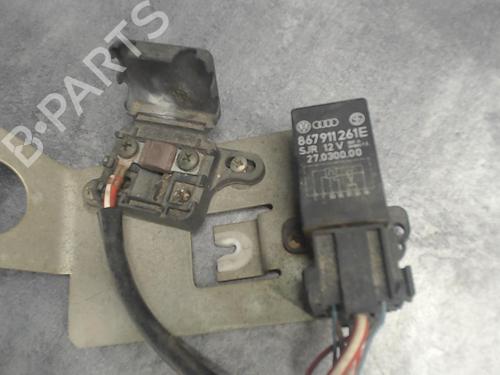 Used Electronic module Electronic module VW POLO II (86C, 80) 1.4 D (48 hp) 24434065 24434065