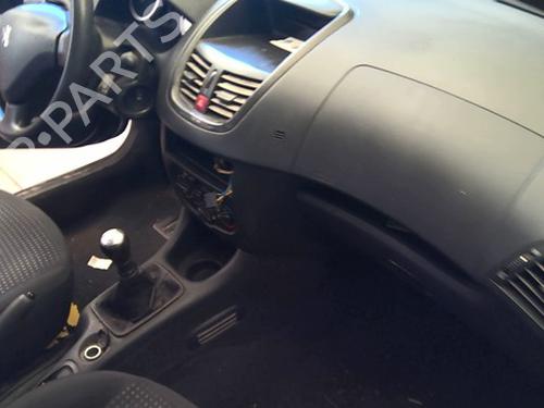 Dashboard PEUGEOT 206+ (2L_, 2M_) 1.1 | BP39979898C46 - Image 3