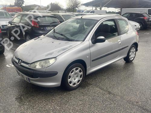 Rear left quarter glass PEUGEOT 206 Hatchback (2A/C) 1.4 16V | BP20884826C93 
