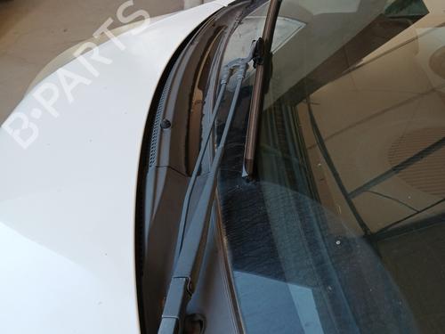 Used Front windshield wiper arm CITROËN C1 (PM_, PN_) 1.4 HDi (54 hp) 29284191