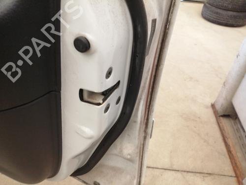 Serrure avant droite SUZUKI LIANA Hatchback 1.3 (90 hp) 26659257