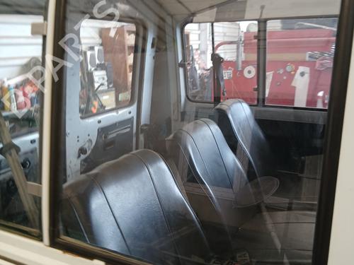 Used Rear right door window RENAULT TRAFIC Bus (T_, P_, V_) 1.9 D (60 hp) 28544744