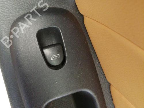 Used Right rear window switch Right rear window switch ALFA ROMEO 156 (932_) 1.6 16V T.SPARK (932.A4, 932.A4100) (120 hp) 27659093 27659093