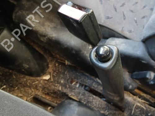 Used Hand brake Hand brake CITROËN SAXO (S0, S1) 1.5 D (58 hp) 30392461 30392461
