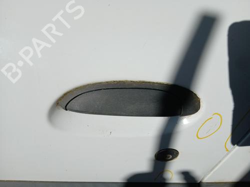 front-left-exterior-door-handle-renault-clio-ii-bb_-cb_-1998-1999-2000-2001-2002-2003-2004-2005-2006-2007-2008-2009-2010-2011-2012-2013-2014-2015-2016-32384209 main image