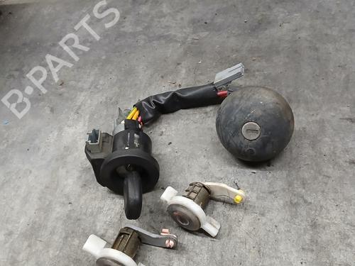 Used Ignition barrel Ignition barrel RENAULT MASTER II Platform/Chassis (ED/HD/UD) 2.5 D (80 hp) 36346382 36346382