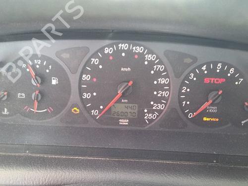 Used Instrument cluster Instrument cluster CITROËN C5 I (DC_) 2.0 HDi (DCRHZB, DCRHZE) (109 hp) 40203884 40203884