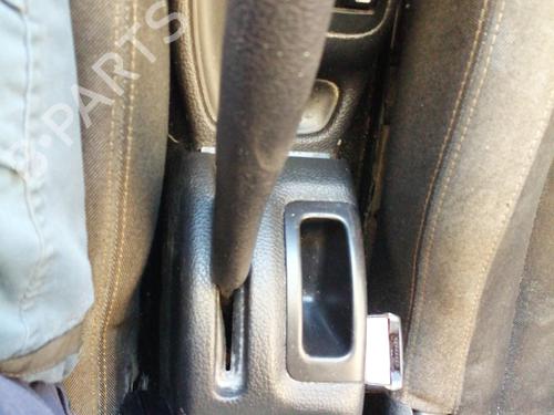 Used Hand brake PEUGEOT 206 Hatchback (2A/C) 1.4 i (75 hp) 27586185