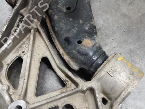 Travessa Travessa SEAT IBIZA III (6L1) 1.4 TDI (75 hp) 36098024 36098024