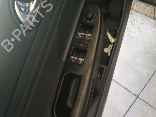 Left front window switch VW GOLF V (1K1) 1.9 TDI | BP21282230I27 