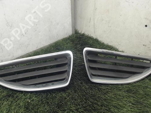 Used Grille RENAULT MEGANE I Grandtour (KA0/1_) 1.9 dTi (KA0N) (98 hp) 31264491