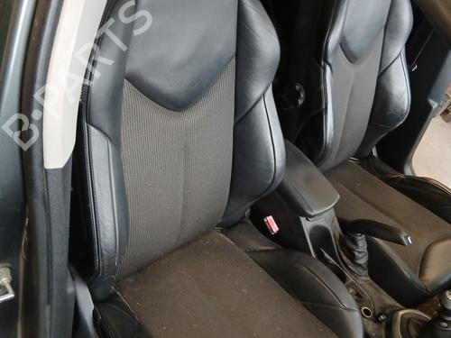 Sæde højre fortil PEUGEOT 308 SW I (4E_, 4H_) 1.6 HDi (109 hp) 31576684