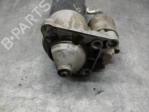 Used Starter RENAULT TRAFIC Bus (T_, P_, V_) 1.9 D (60 hp) 30680004