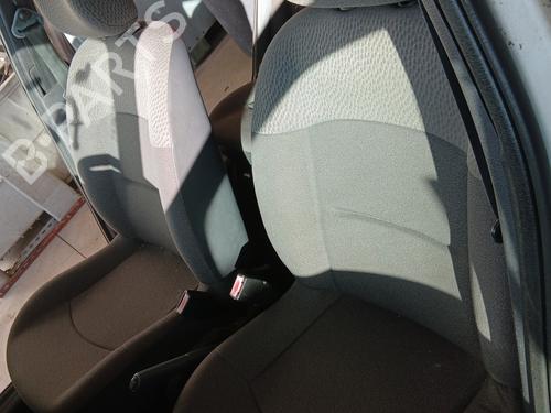 Set sedili RENAULT CLIO II (BB_, CB_) 1.5 dCi (B/CB07) (65 hp) 32384232