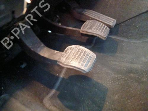Used Clutch pedal Clutch pedal FORD MONDEO III (B5Y) 2.0 16V TDDi / TDCi (115 hp) 28691901 28691901
