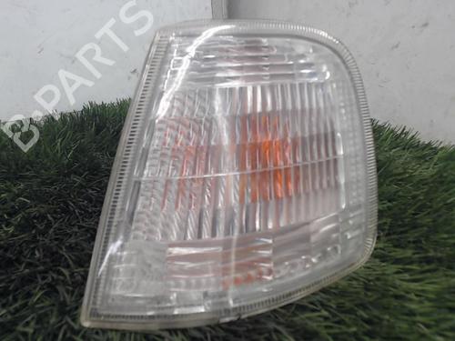 Used Left front indicator Left front indicator PEUGEOT 405 II (4B) 1.9 D (68 hp) 20885330 20885330