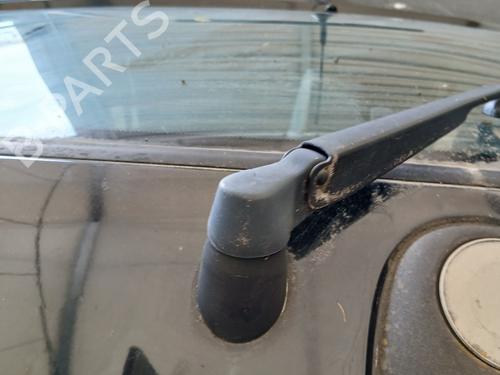 Used Rear wiper motor Rear wiper motor OPEL CORSA B (S93) 1.2 i (F08, F68, M68) (45 hp) 34152258 34152258