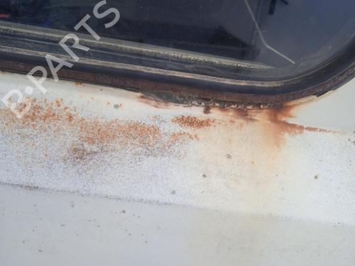 Used Right front door Right front door RENAULT 4 (112_) 1.1 (1128, S128) (34 hp) 25265757 25265757
