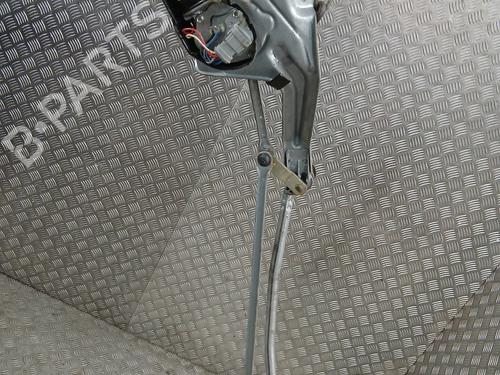 Used Front wiper motor RENAULT MEGANE I Classic (LA0/1_) 1.4 16V (LA0D, LA1H, lA0W, LA10) (95 hp) 30752074