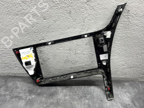 other-toyota-auris-_e18_-2012-2013-2014-2015-2016-2017-2018-2019-26147800 main image