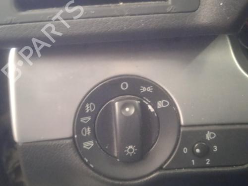 Used Headlight switch Headlight switch AUDI A4 B7 (8EC) 2.0 TDI 16V (140 hp) 22549453 22549453