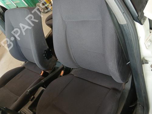Used Left front seat AUDI 80 B4 Saloon (8C2) 1.9 TDI (90 hp) 29528689