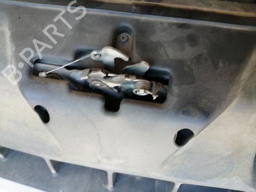 Used Hood lock CITROËN XSARA (N1) 1.4 i (75 hp) 27804997